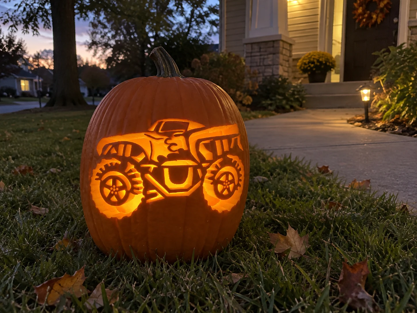 Monster Truck Pumpkin Stencil preview